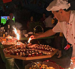 Dessertbuffet mit Feuerwerk